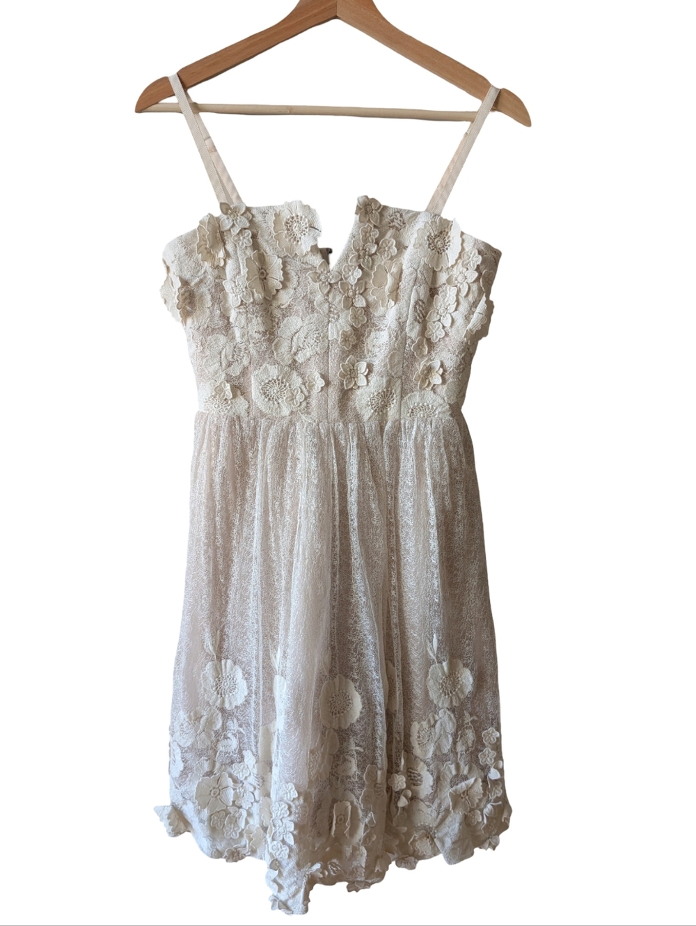 Alice + Olivia Devorah 3D Floral Appliqué Lace Mini Dress Size 6 - Picture 5 of 14